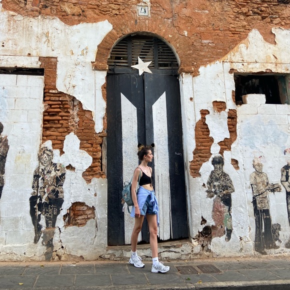 Meet your Posher, Natalia - Picture 5 of 7